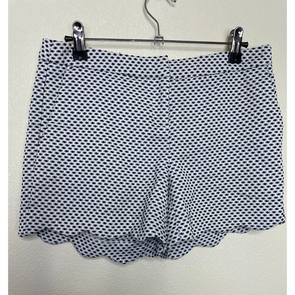 Cynthia Rowley Size 2 Dizzy Dot Shorts Scalloped Hem White Low Rise Stretch
